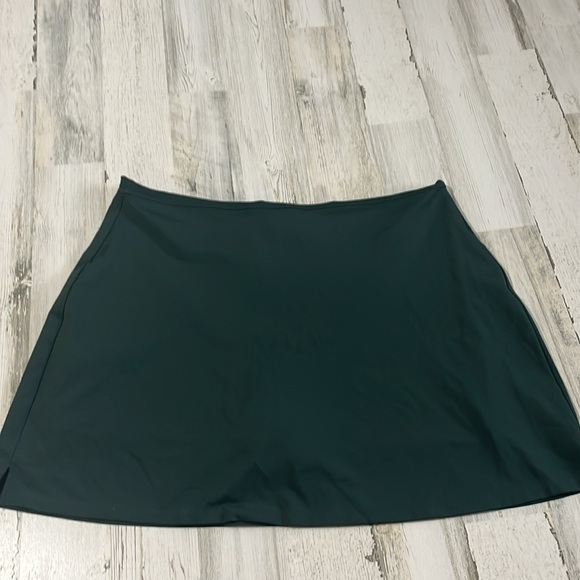 Girlfriend Collective Moss Sport Skirt Size 4X - Picture 6 of 11